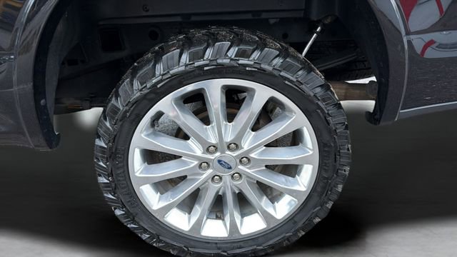 Used 2020 Ford F150 Limited w/ Trailer Tow Package image 28