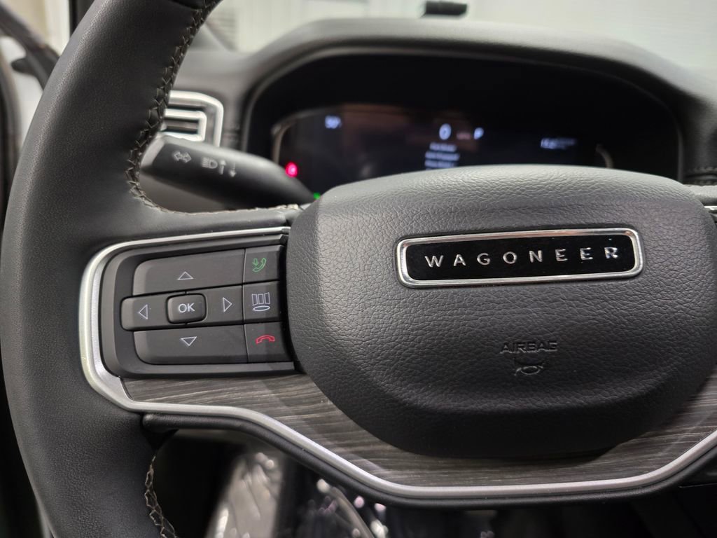 Used 2024 Jeep Wagoneer Series II w/ Flexible Seating Group RWD image 19
