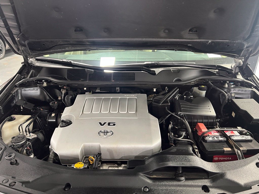 Used 2010 Toyota Venza AWD image 39