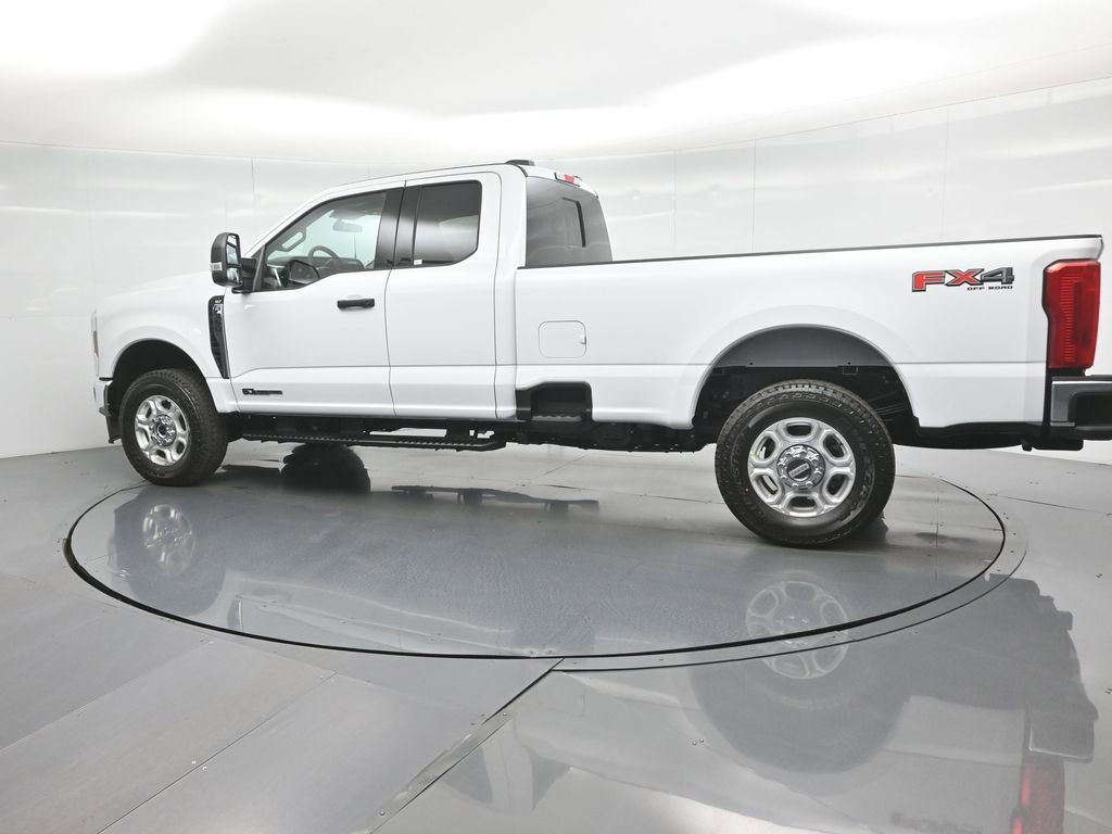 New 2026 Ford F350 XLT w/ FX4 Off-Road Package image 6