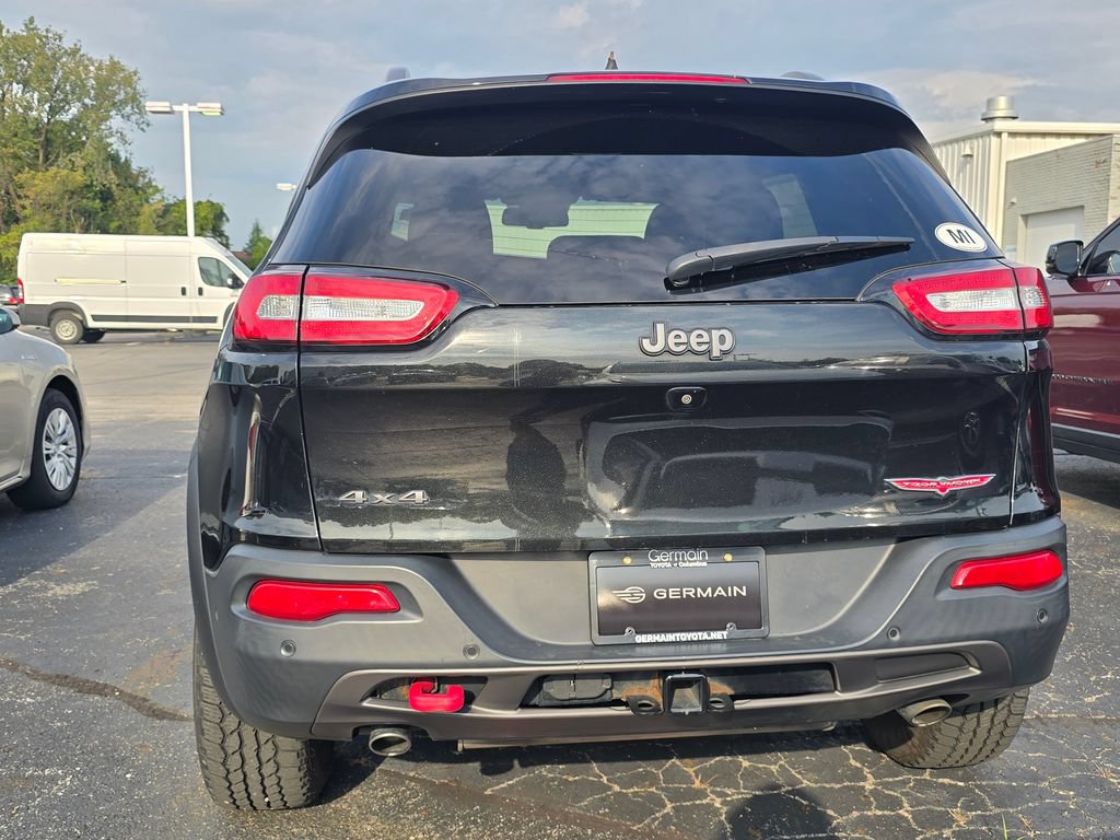 Used 2016 Jeep Cherokee Trailhawk w/ Comfort/Convenience Group AWD/4WD image 6