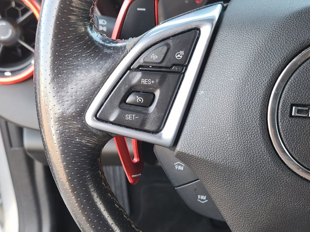 Used 2019 Chevrolet Camaro SS RWD image 31