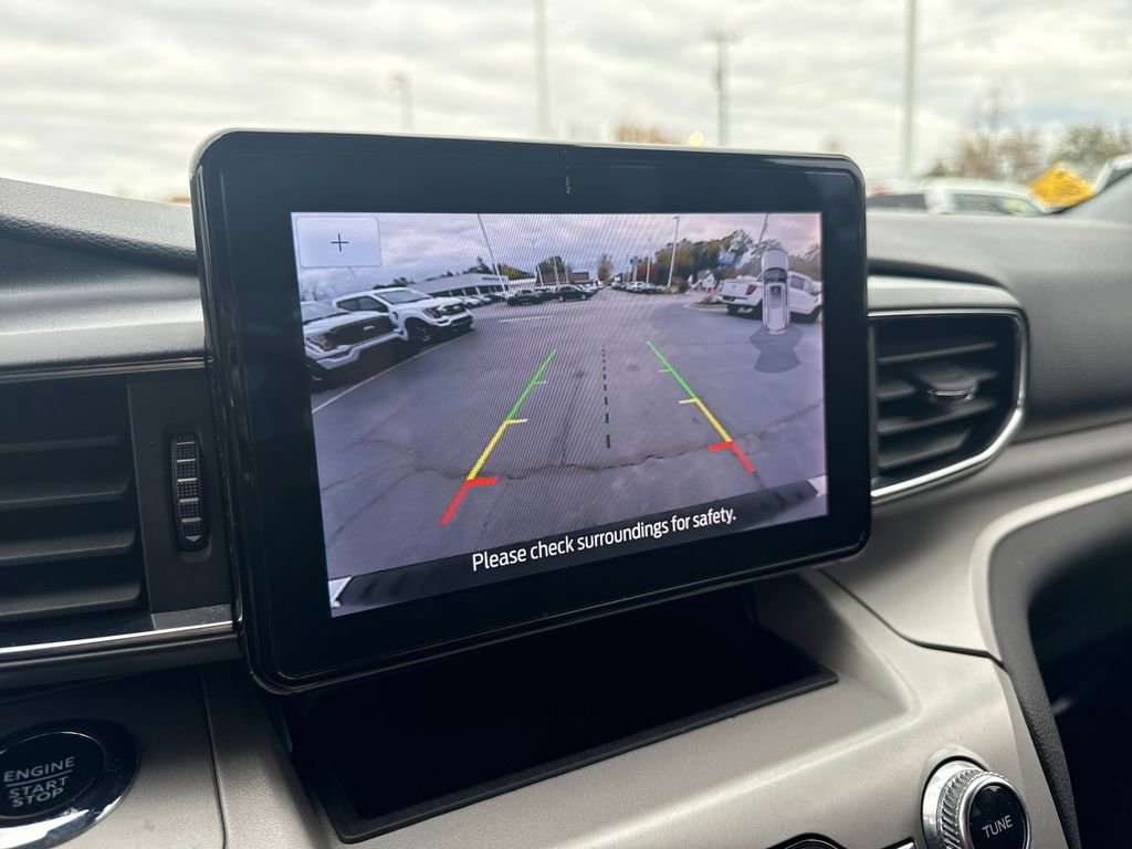 Used 2023 Ford Explorer XLT w/ Equipment Group 202A image 40