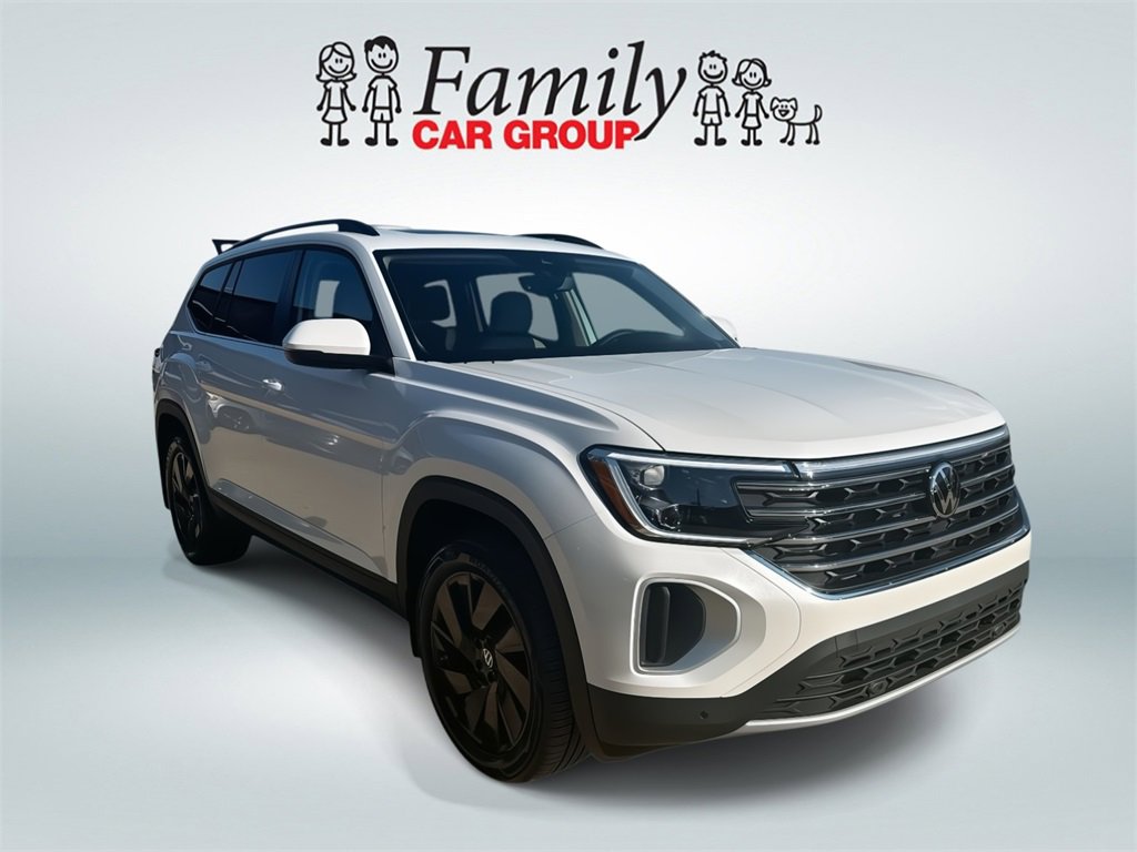 New 2026 Volkswagen Atlas SE image 2