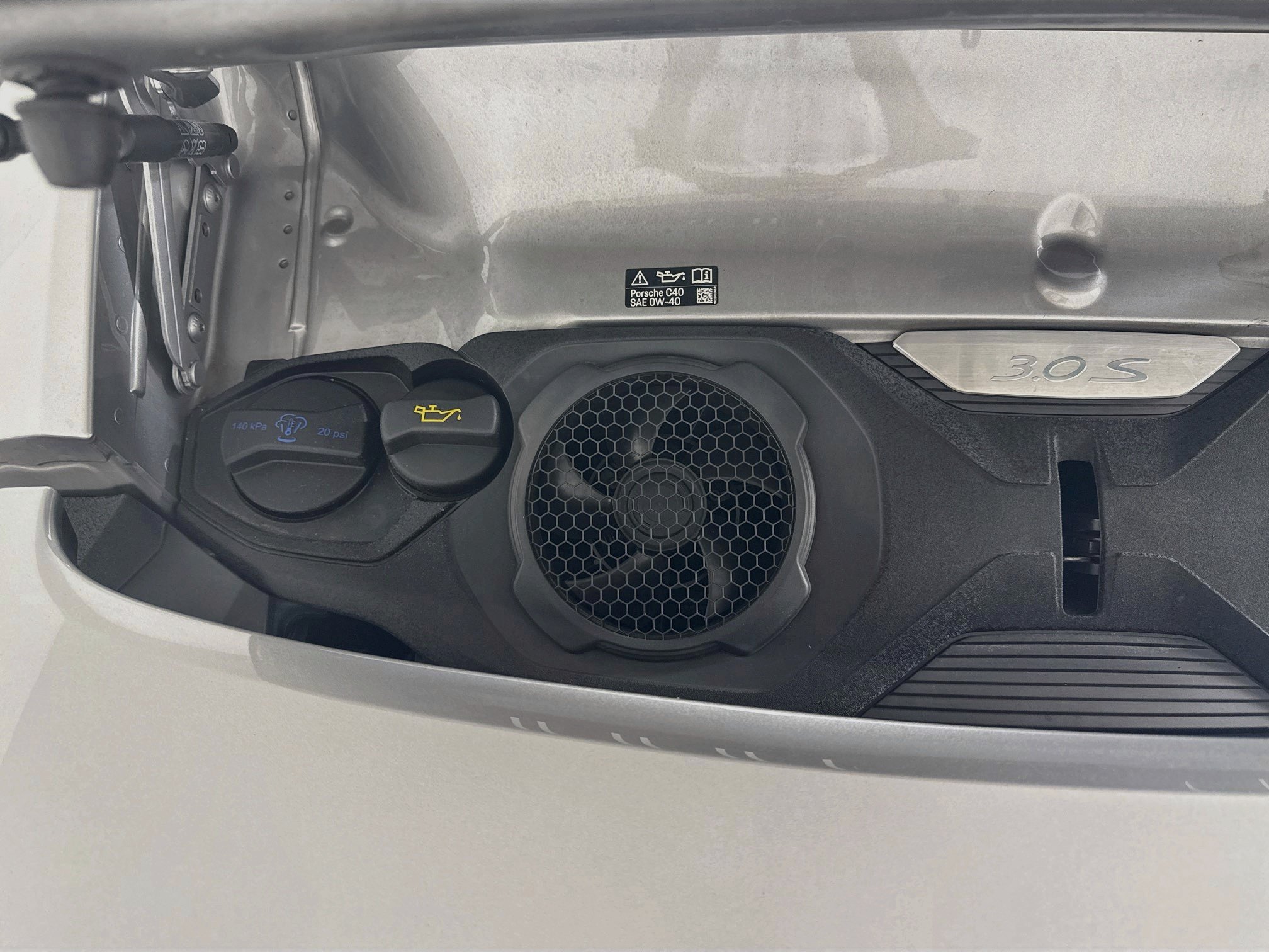 Certified 2025 Porsche 911 Carrera S RWD image 28