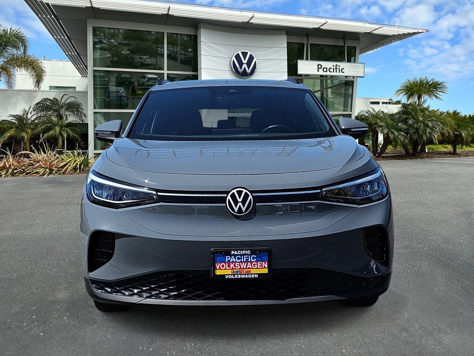 Certified 2023 Volkswagen ID.4 Pro image 2