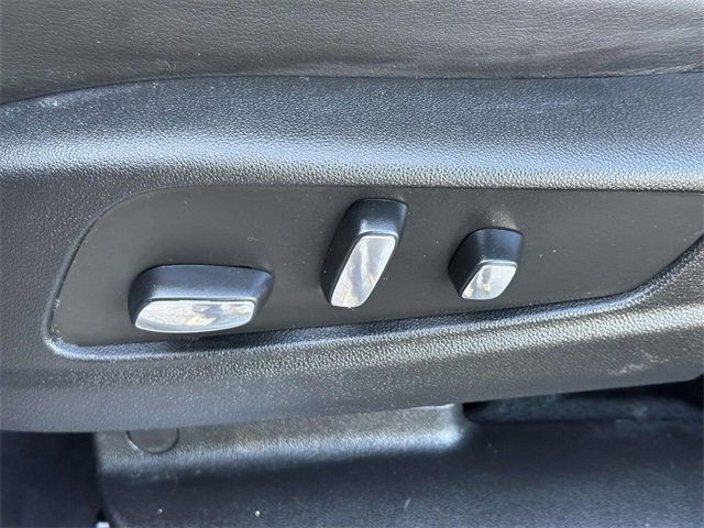 Used 2023 Cadillac XT5 Premium Luxury image 24