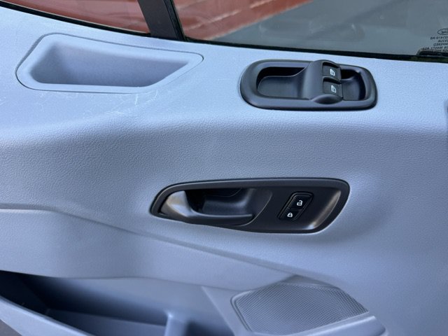 Used 2018 Ford Transit 150 XL RWD image 15