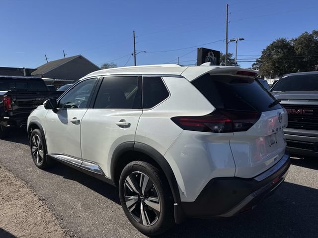 Used 2023 Nissan Rogue SL w/ SL Premium Package FWD image 9