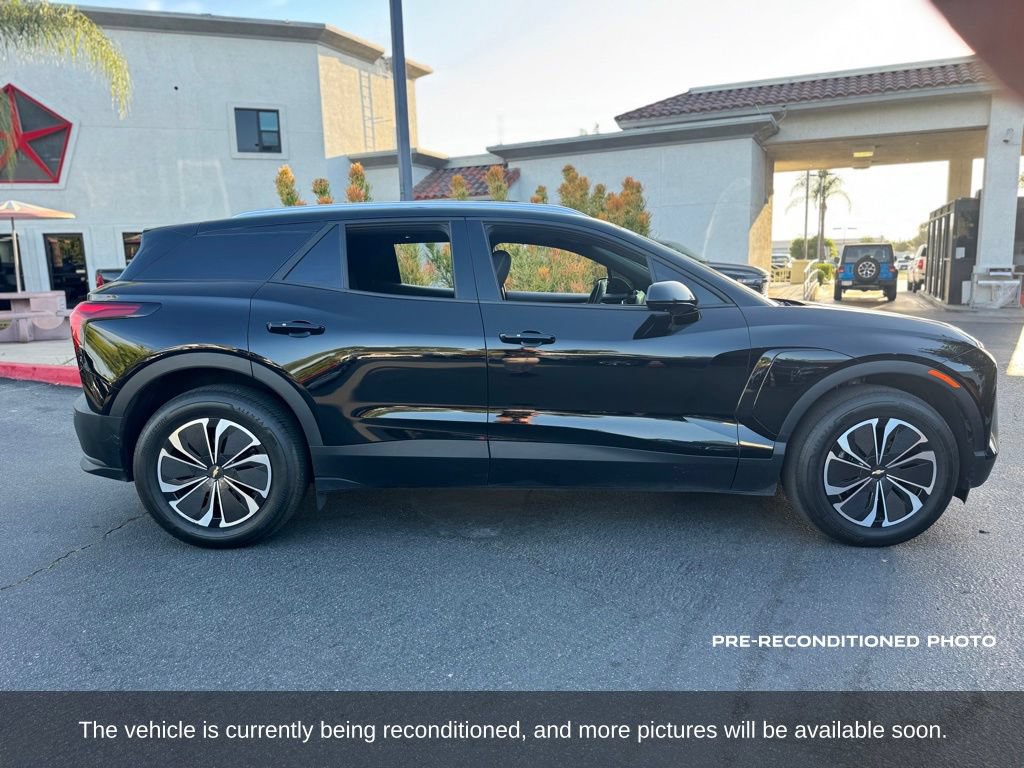 Used 2024 Chevrolet Blazer EV LT AWD/4WD image 7