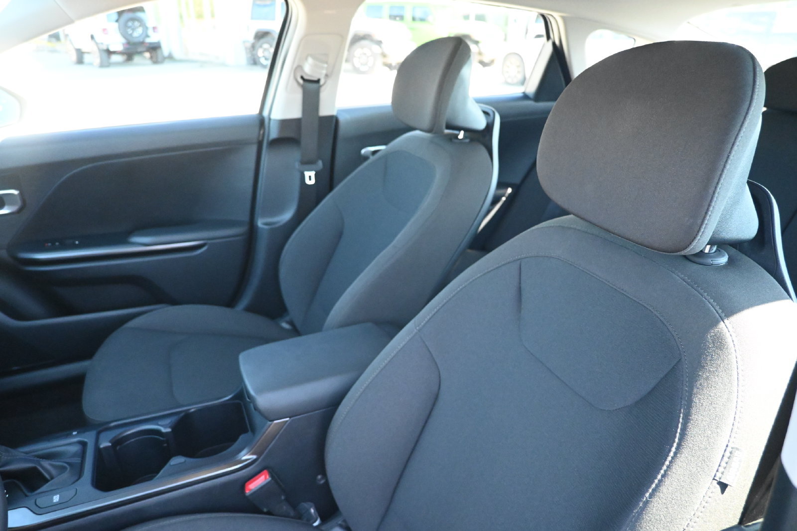 Used 2026 Kia K4 FWD image 10