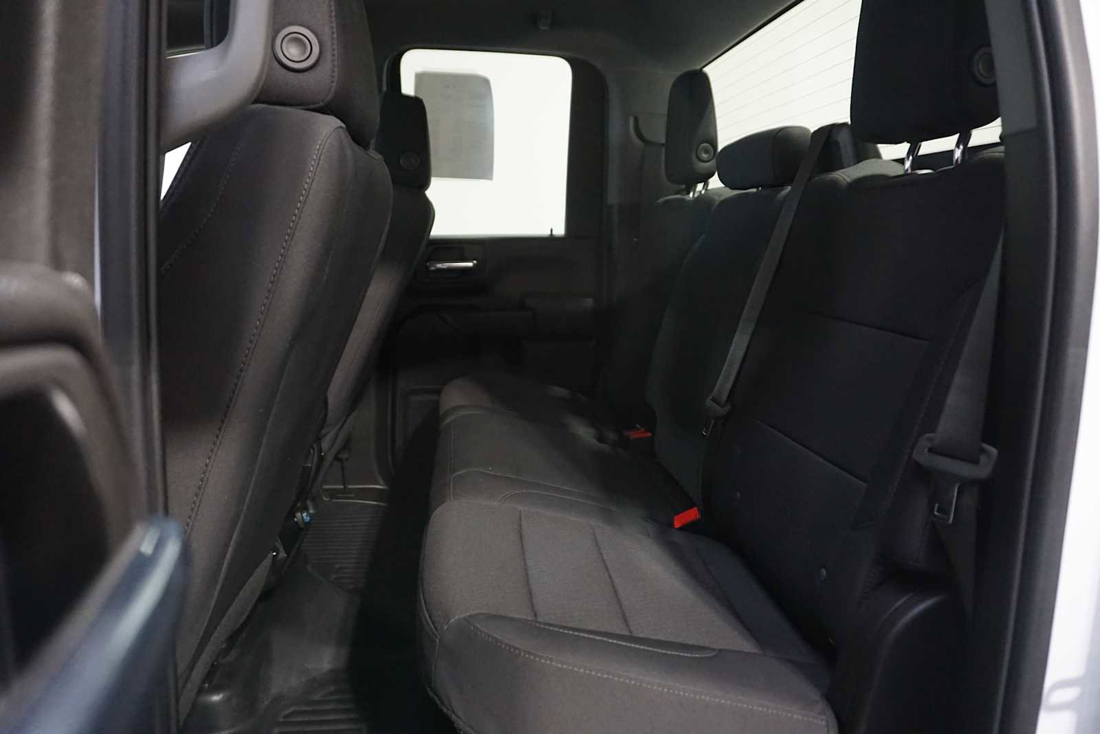 Certified 2024 GMC Sierra 2500 Pro w/ Convenience Package image 15