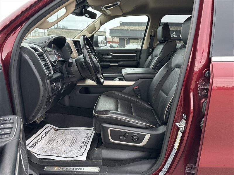 Used 2021 RAM 1500 Laramie AWD/4WD image 9
