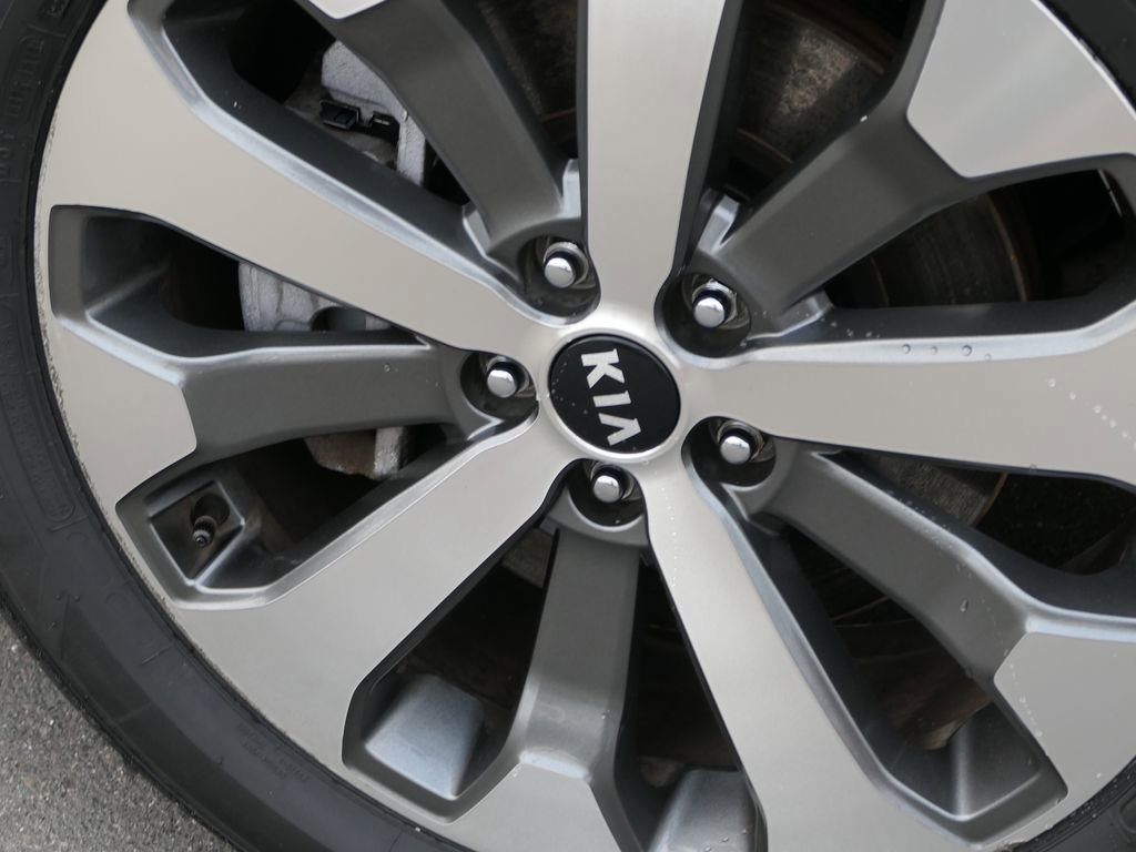 Used 2020 Kia Telluride EX w/ EX Premium Package image 12