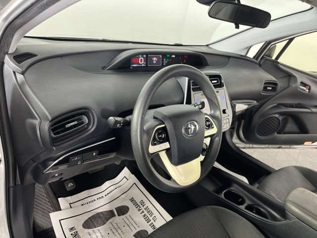 Used 2017 Toyota Prius Two FWD image 20