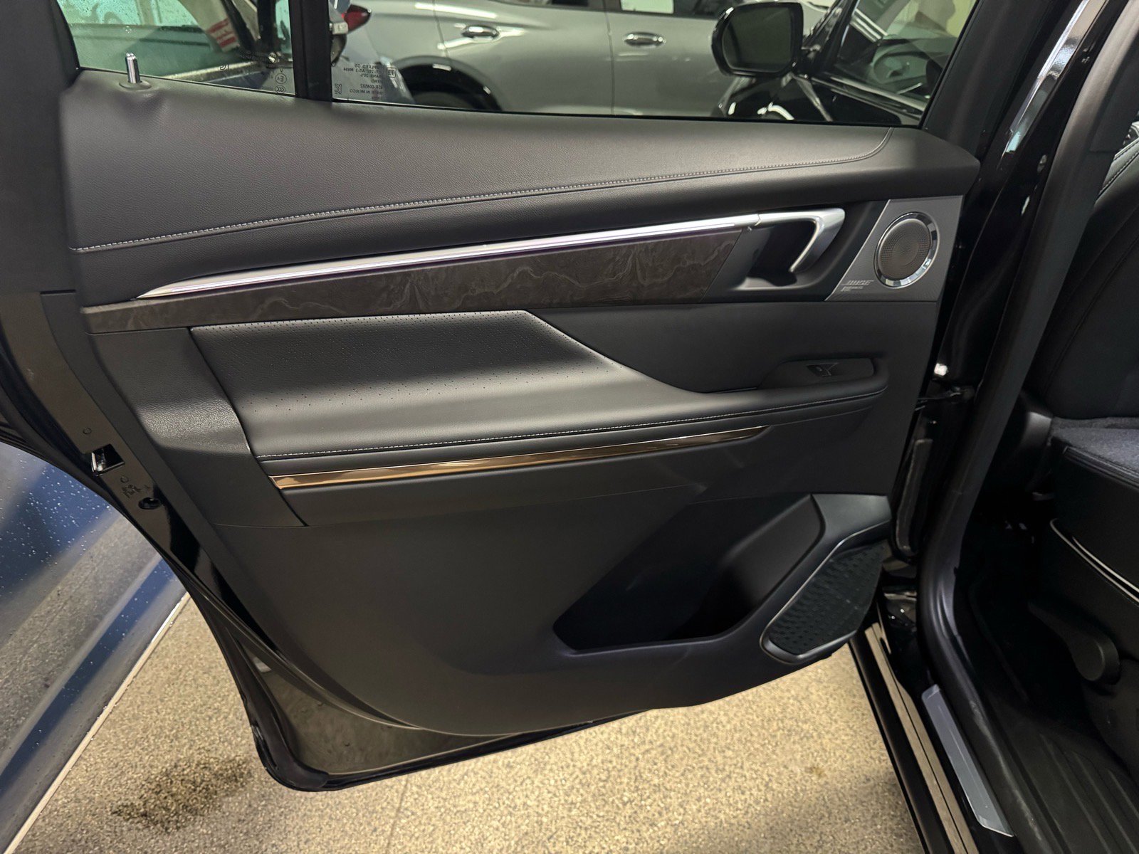 Used 2026 Buick Enclave Avenir w/ Super Cruise Package image 14