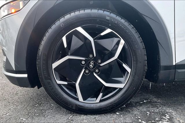 Certified 2024 Hyundai Ioniq 5 SE image 10