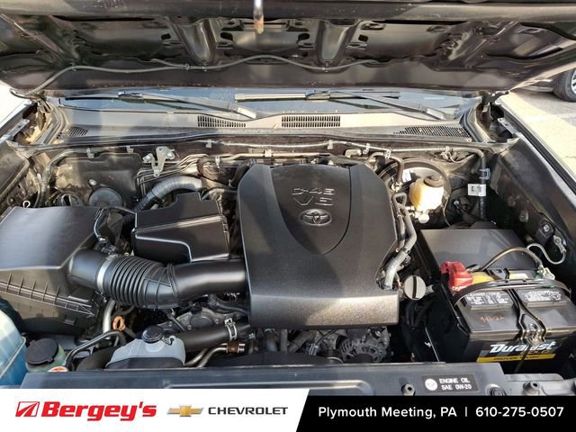 Used 2017 Toyota Tacoma SR w/ Tow Package image 30