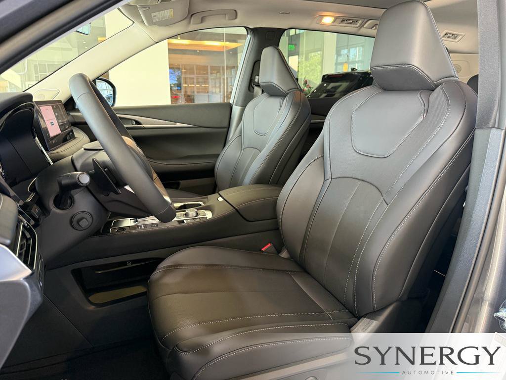 New 2027 INFINITI QX60 Luxe w/ Cargo Package FWD image 24