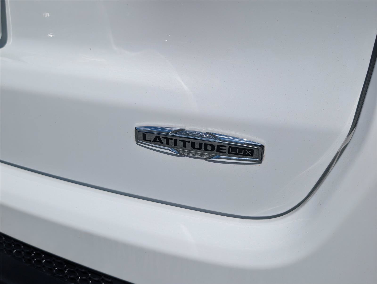 Used 2023 Jeep Compass Latitude AWD/4WD image 10