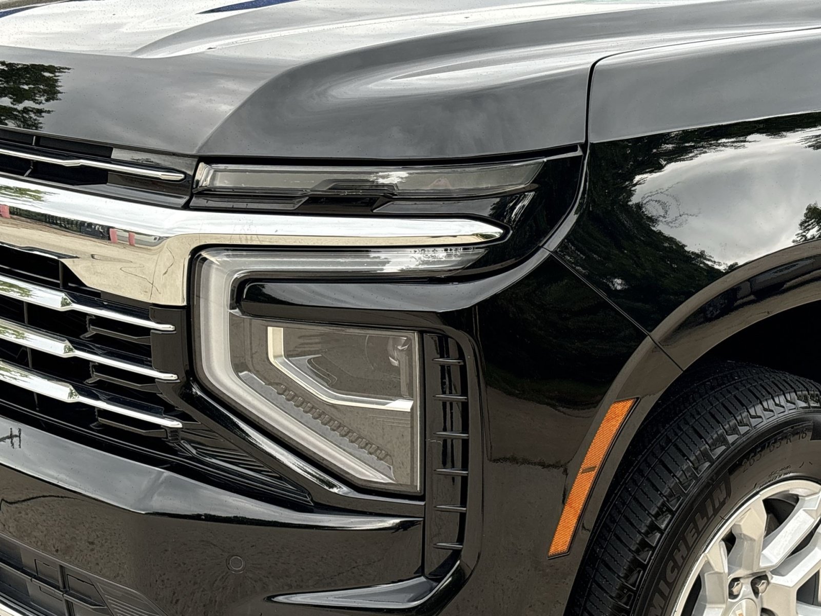 Used 2025 Chevrolet Tahoe LT AWD/4WD image 12