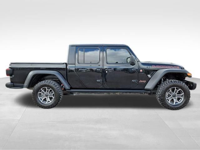 Used 2024 Jeep Gladiator Mojave w/ Technology Group image 16