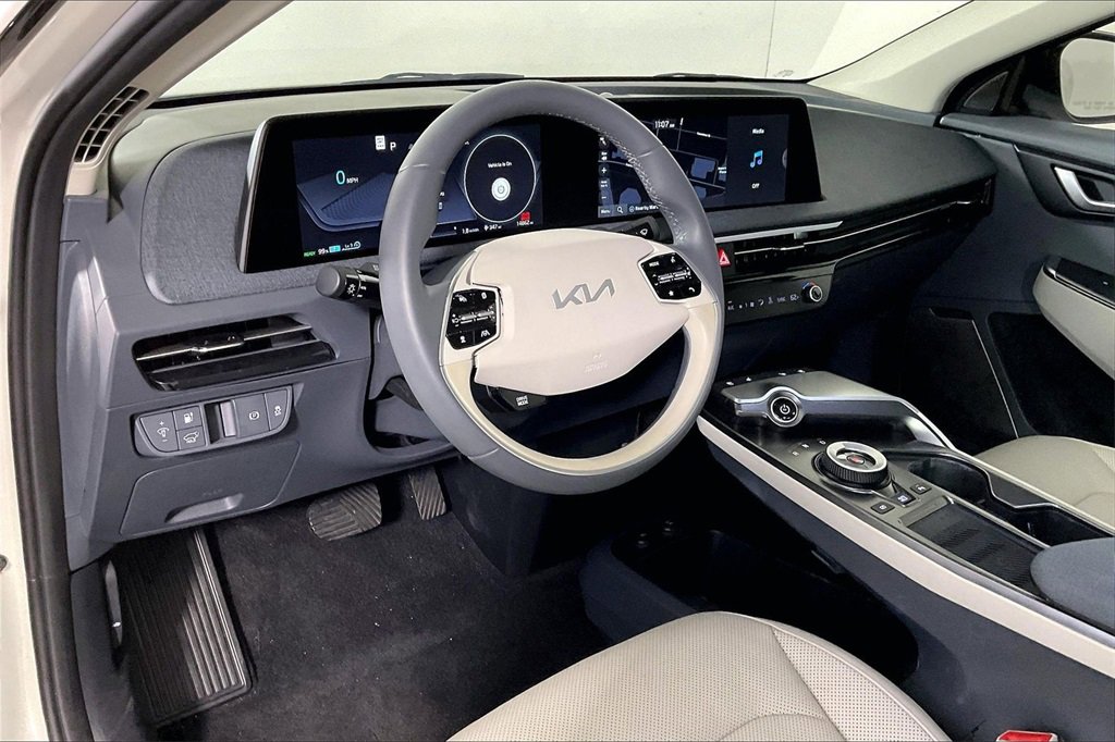 Used 2023 Kia EV6 Wind image 14