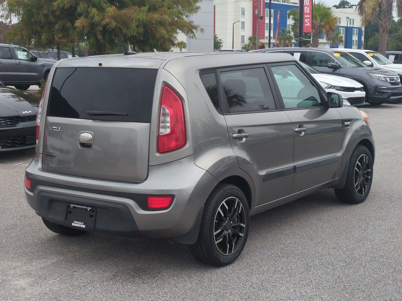 Used 2013 Kia Soul FWD image 4