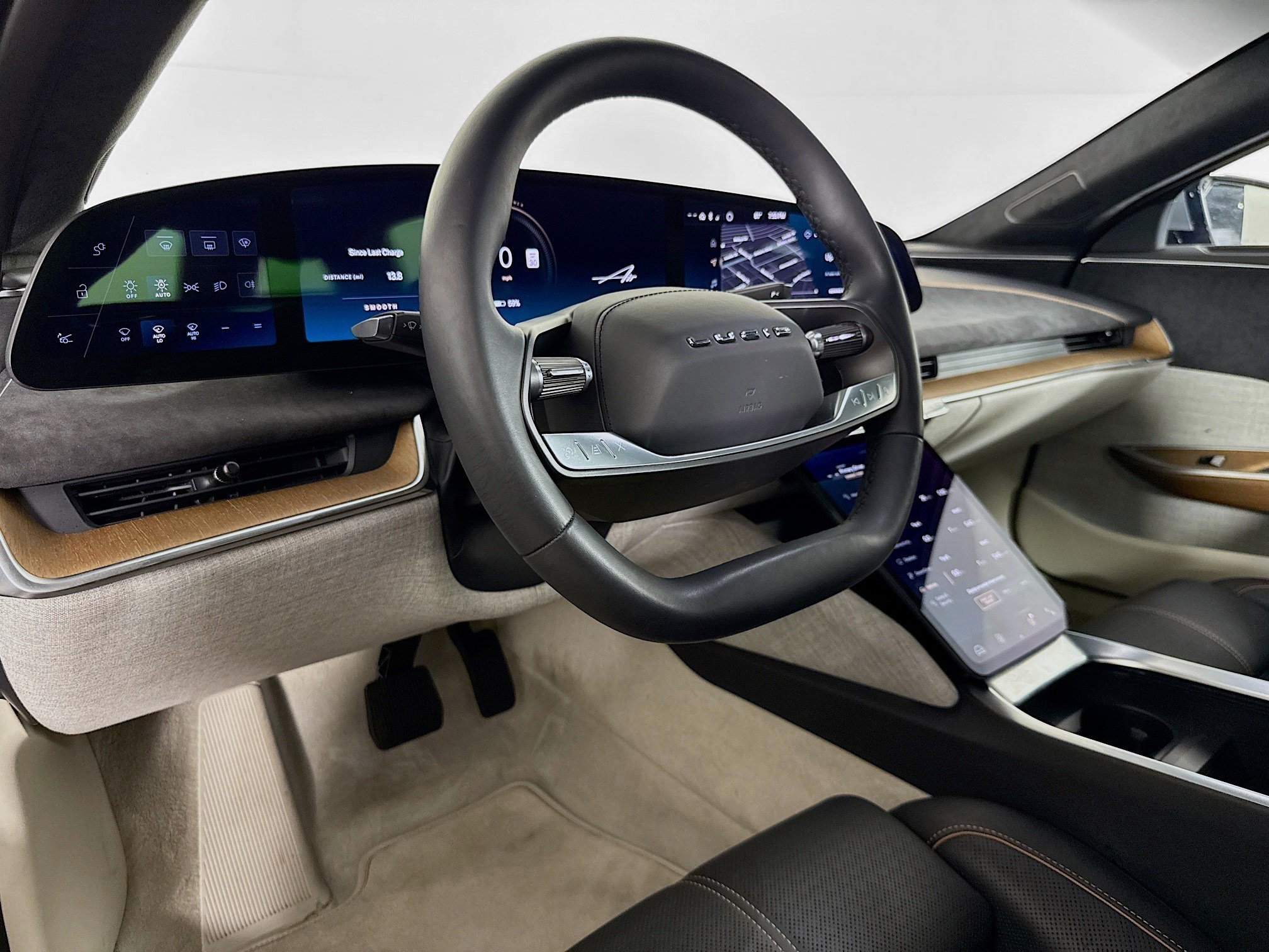 Used 2022 Lucid Air Grand Touring AWD/4WD image 19