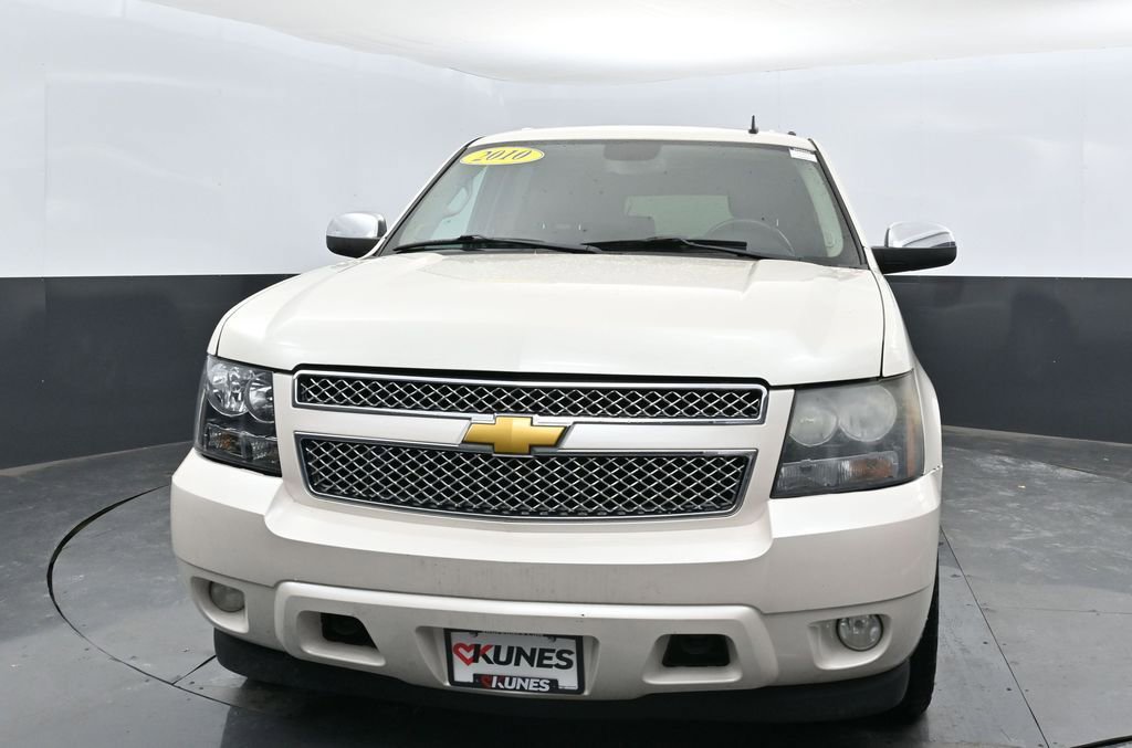 Used 2010 Chevrolet Suburban LTZ image 7