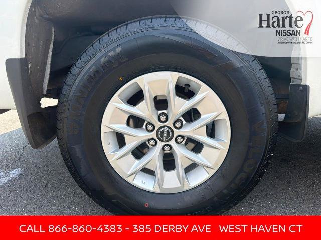 Certified 2024 Nissan Frontier SV w/ Tow Package AWD/4WD image 10