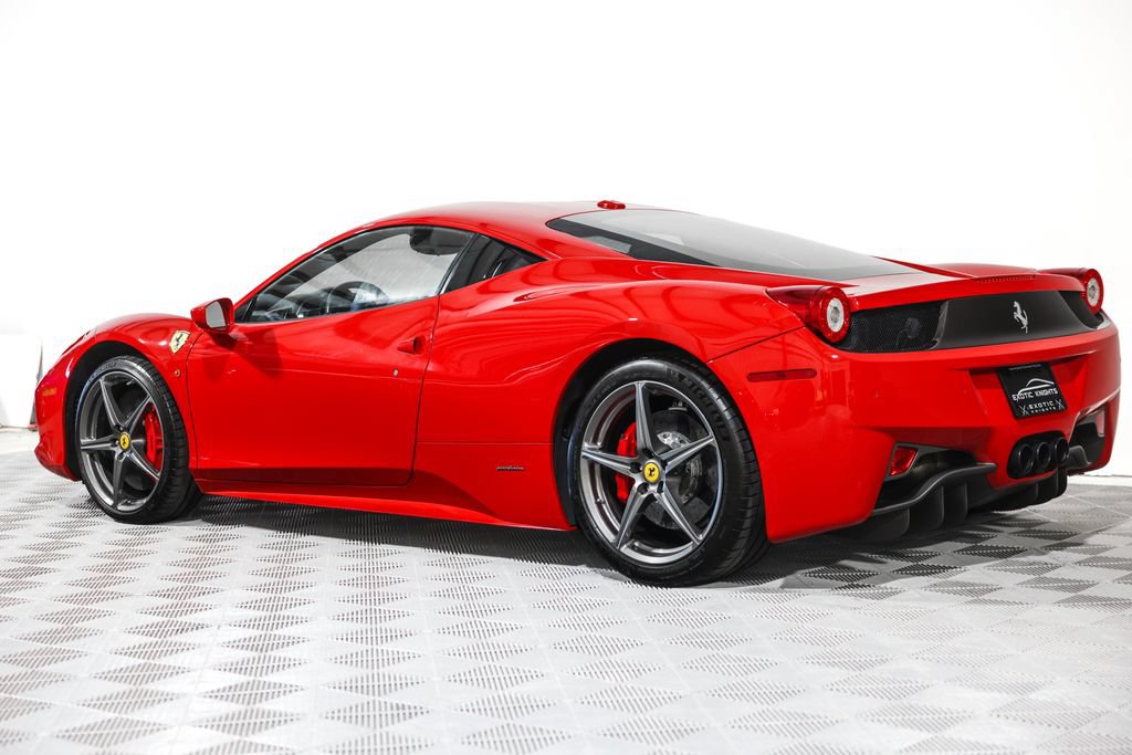 Used 2014 Ferrari 458 Italia Coupe RWD image 17
