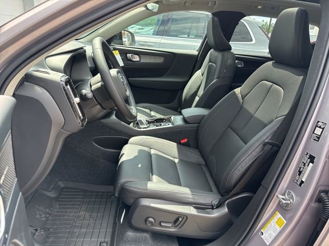 New 2026 Volvo XC40 B5 Plus AWD/4WD image 11