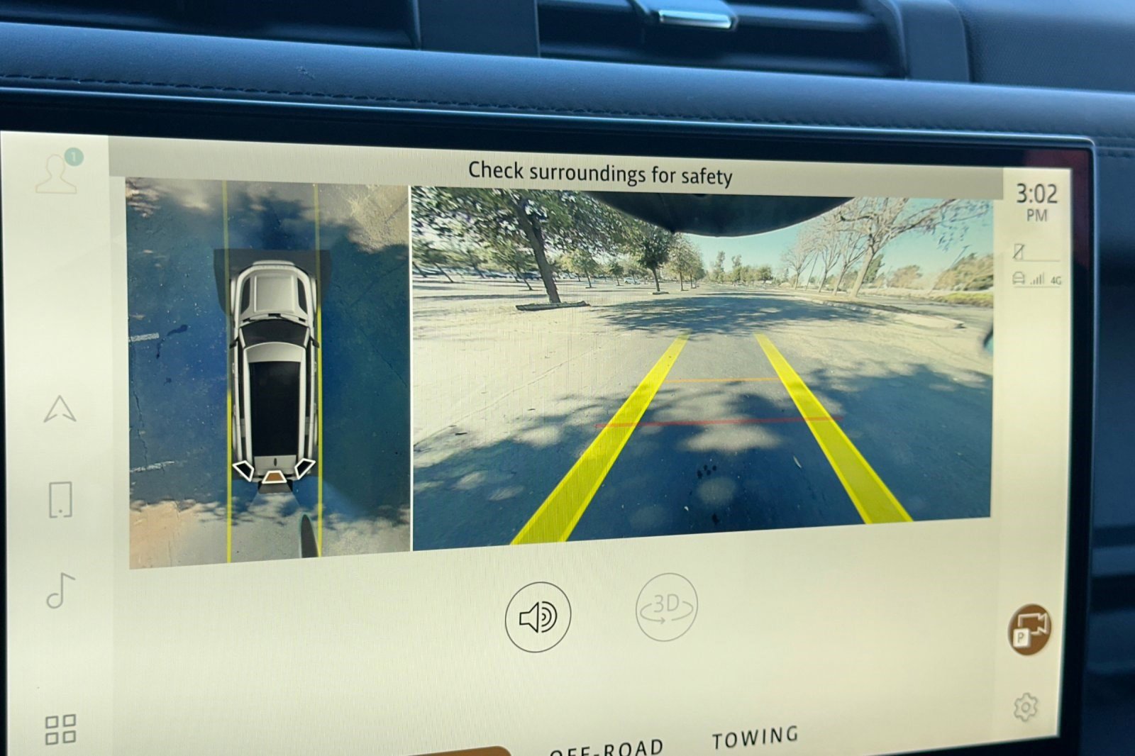 Used 2023 Land Rover Defender 130 X-Dynamic SE image 25