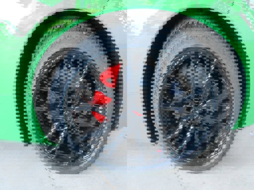 New 2026 Chevrolet Corvette Stingray Preferred Cpe w/ Stealth Interior Trim Package image 16