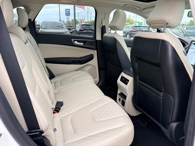 Used 2023 Ford Edge Titanium w/ Class II Trailer Tow Package AWD/4WD image 15