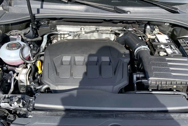 Certified 2025 Audi Q3 2.0T Premium w/ Convenience Package image 10