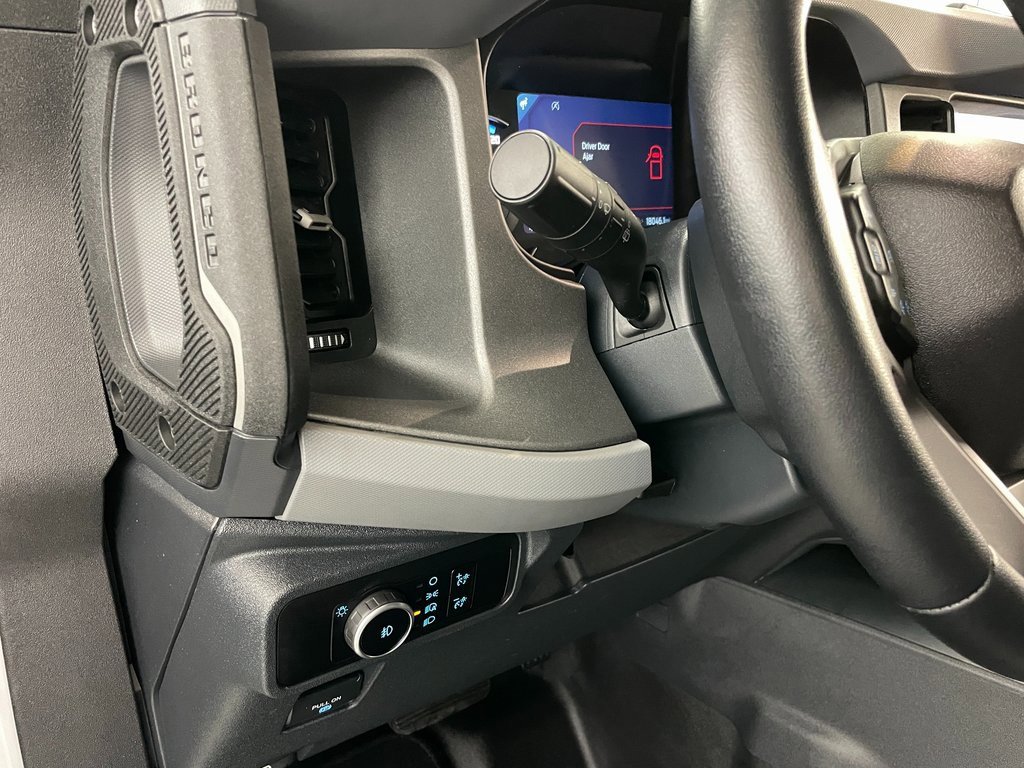 Used 2024 Ford Bronco Big Bend image 23