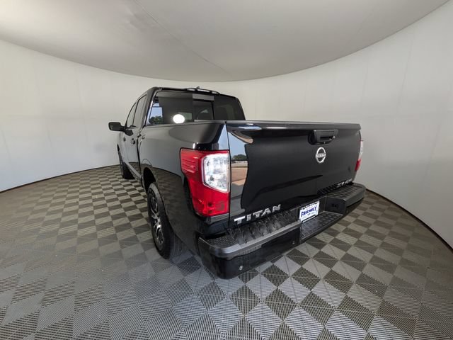 Used 2023 Nissan Titan SV AWD/4WD image 8