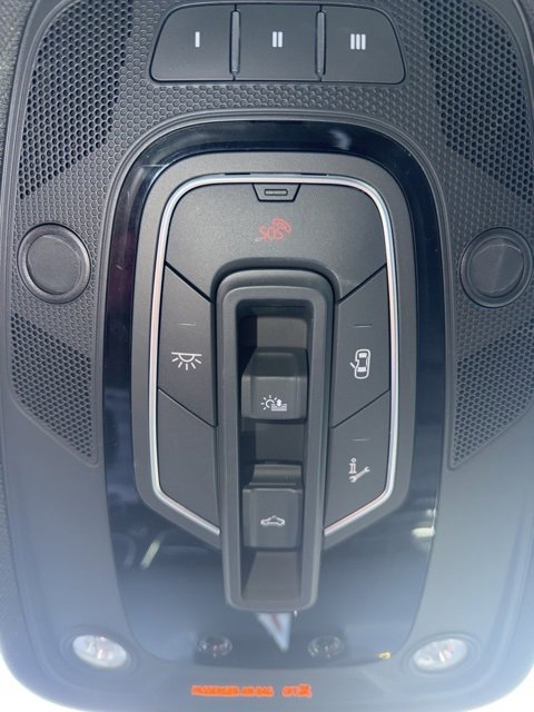 Used 2018 Audi Q7 3.0T Prestige image 28