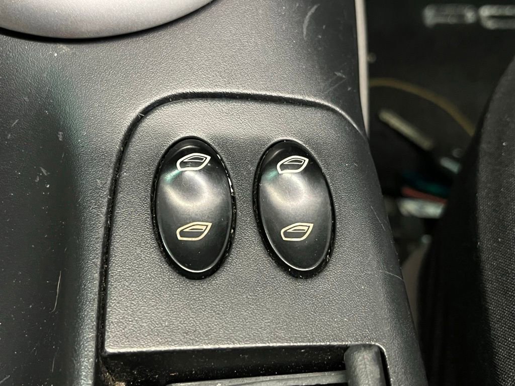 Used 2002 Porsche Boxster image 10