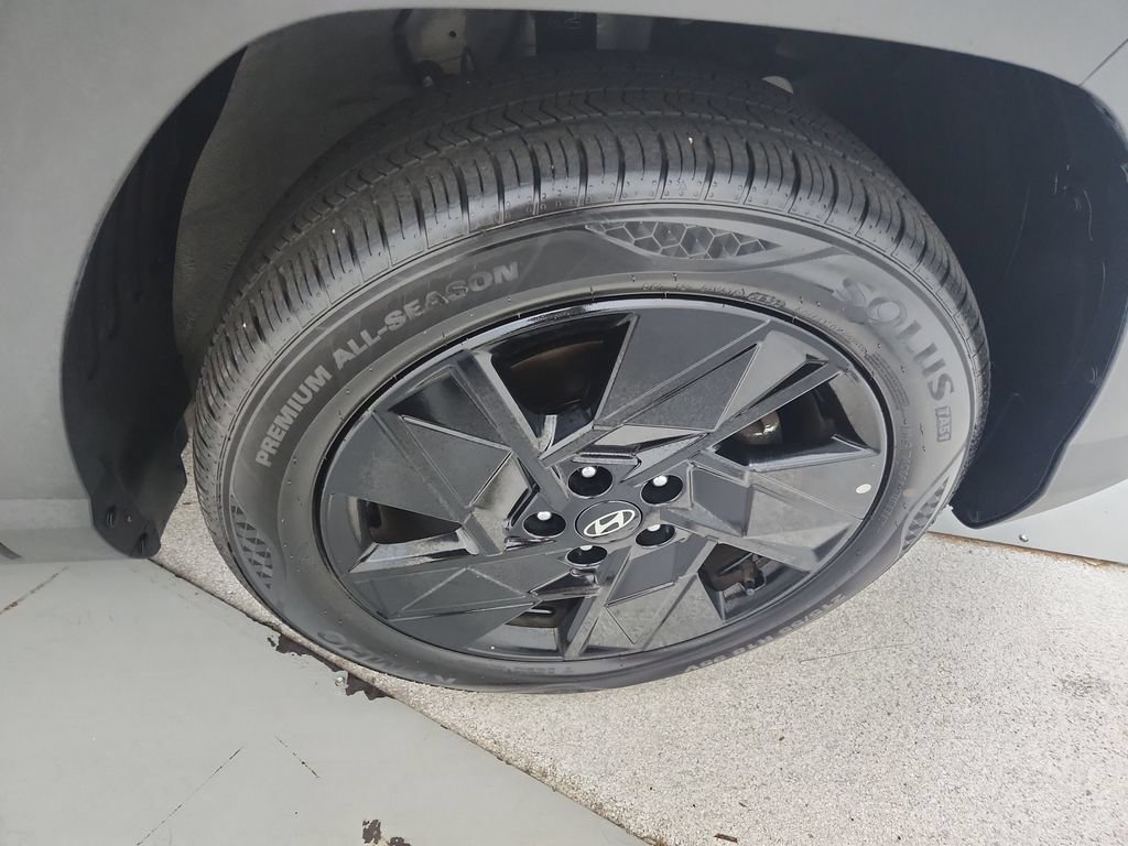Used 2026 Hyundai Kona SEL Sport FWD image 36