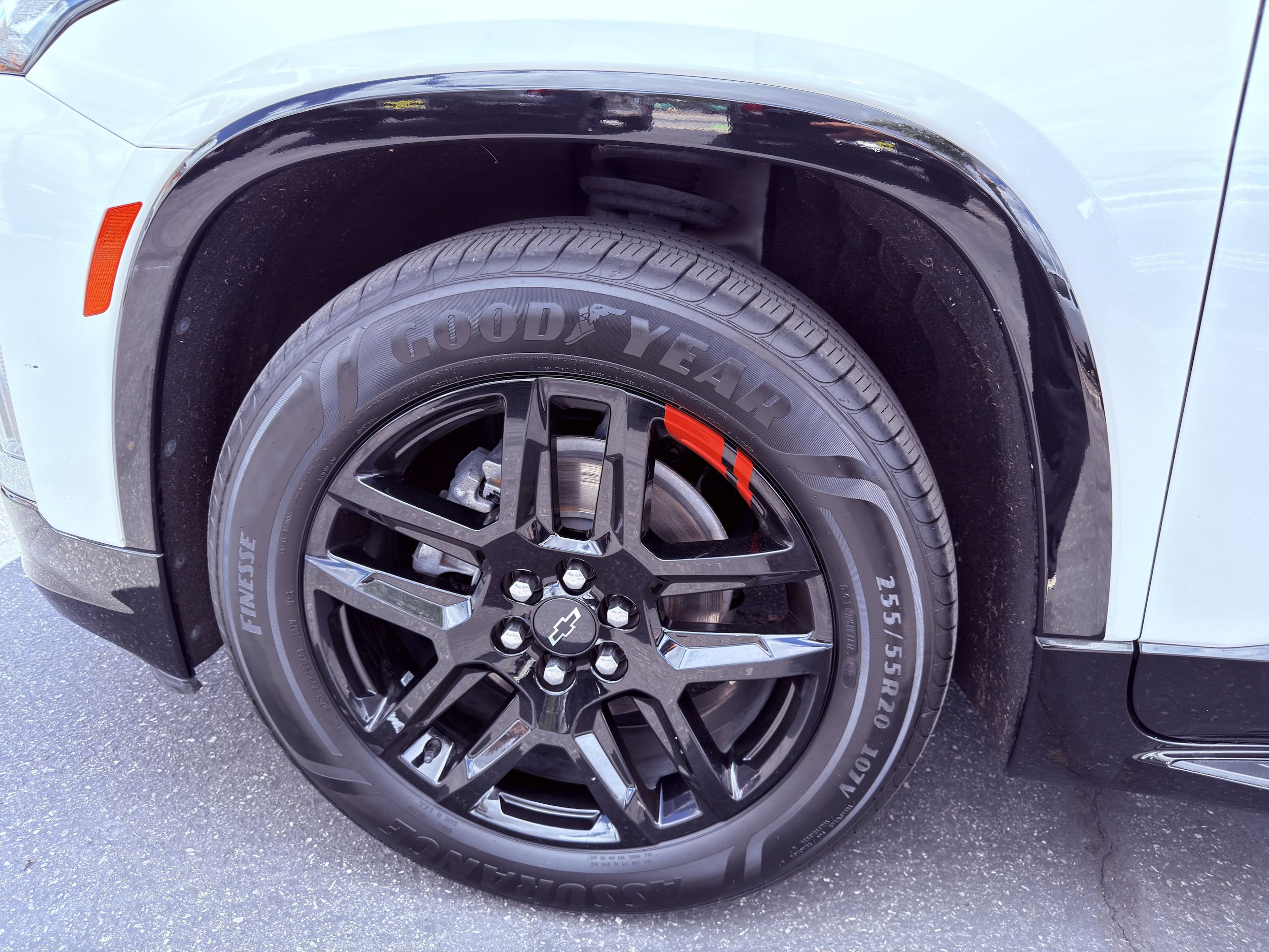 Used 2022 Chevrolet Traverse Premier w/ Redline Edition AWD/4WD image 41