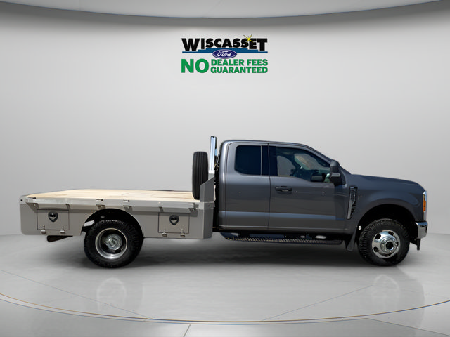 Used 2023 Ford F350 XLT w/ XLT Value Package AWD/4WD image 6