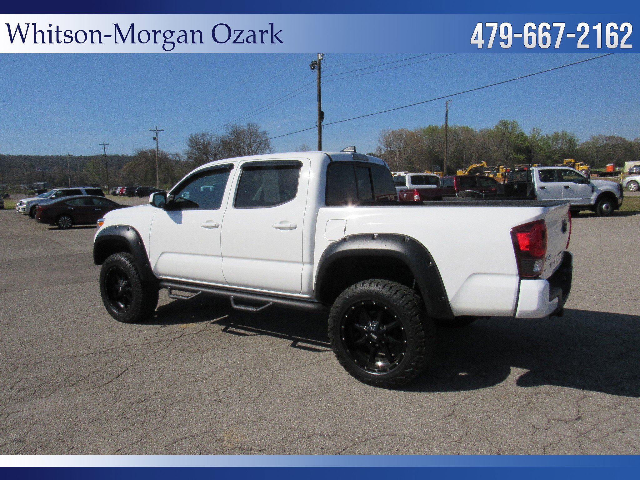 Used 2022 Toyota Tacoma SR AWD/4WD image 9