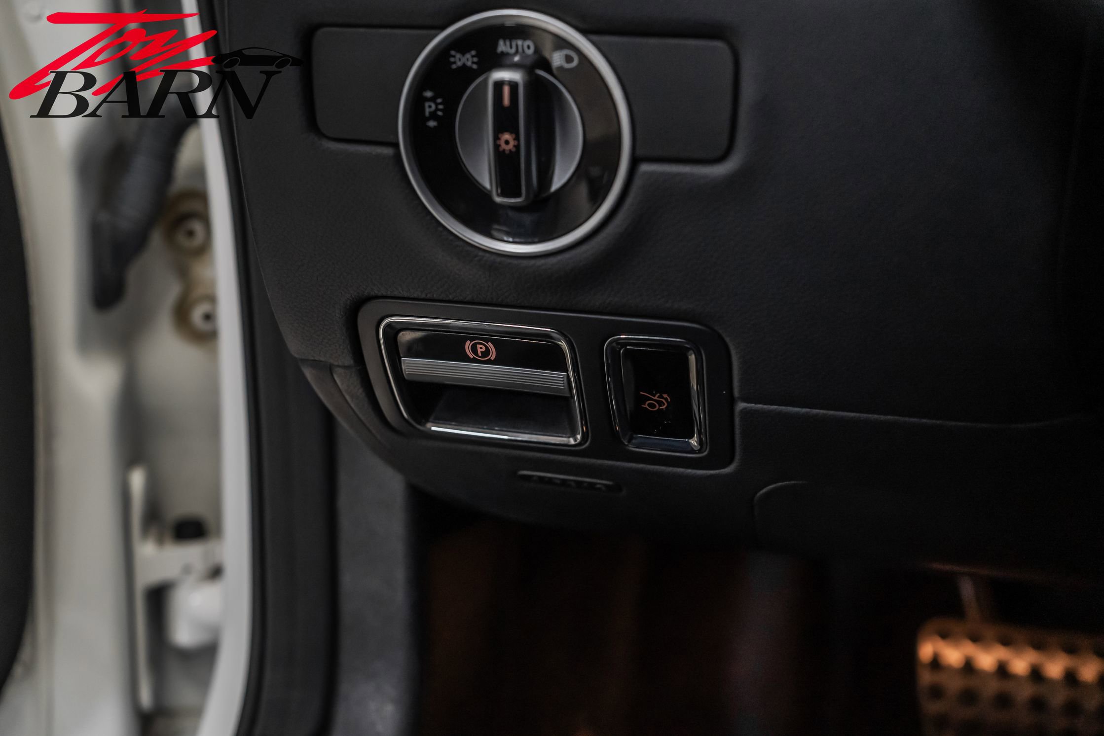 Used 2017 Mercedes-Benz AMG GT Coupe image 33