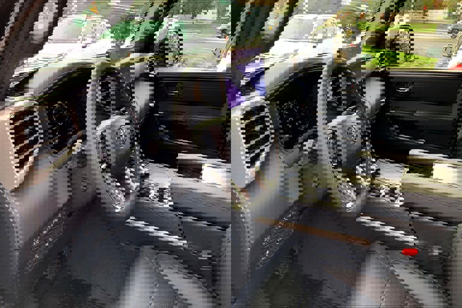 New 2026 Toyota Tundra Platinum image 8