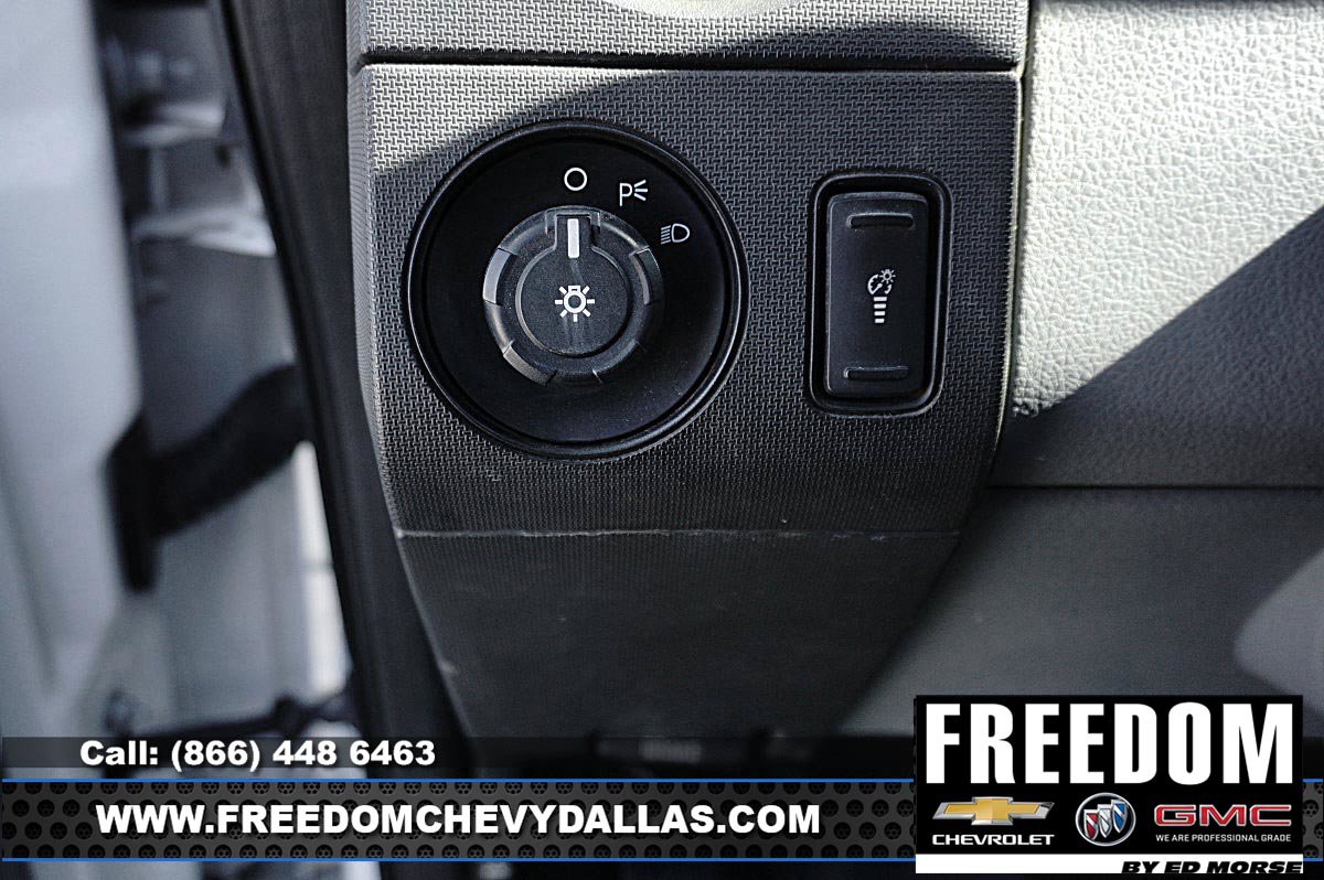 Used 2015 Ford F550 4x4 Regular Cab Super Duty image 19