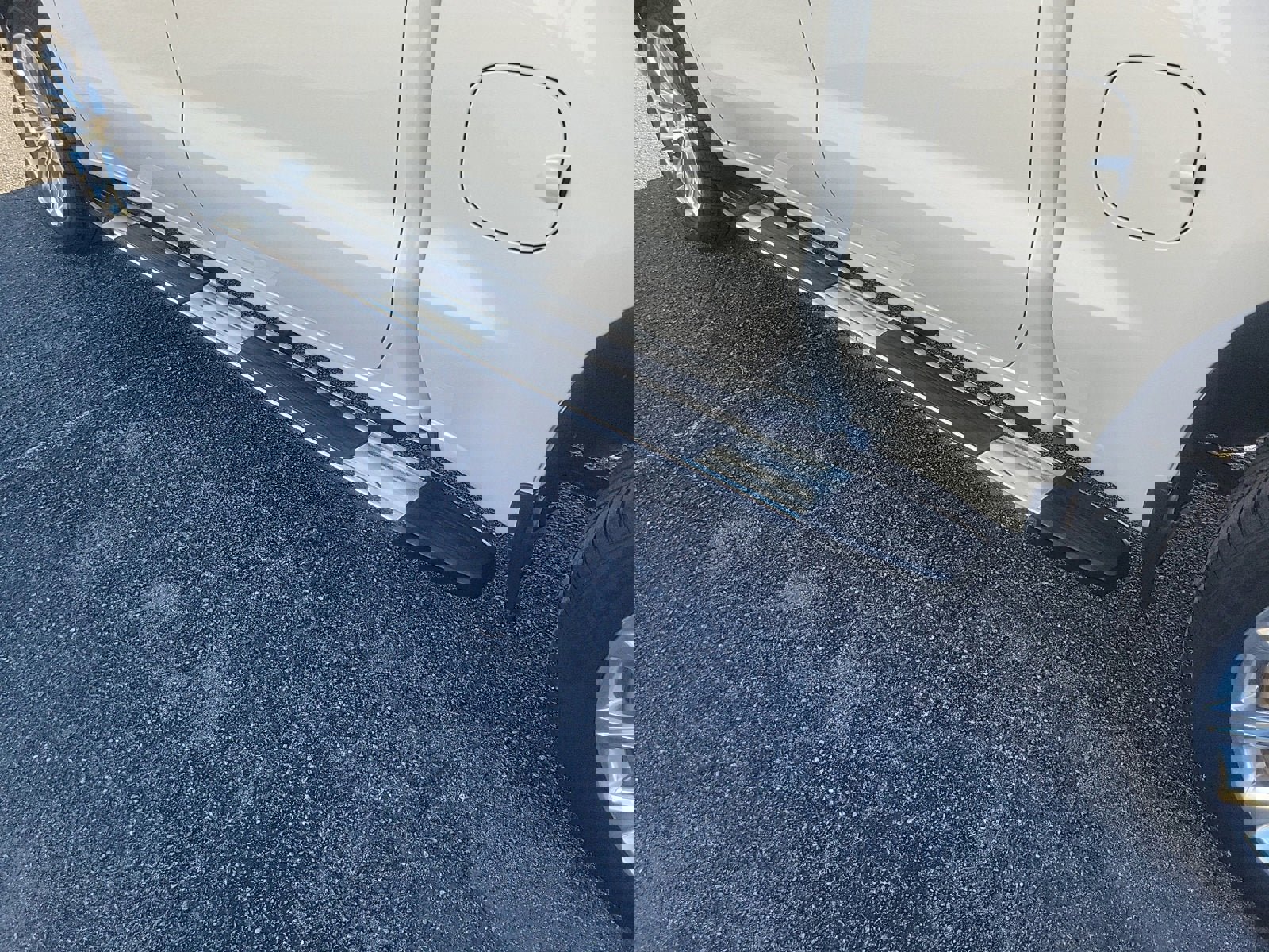 Used 2020 Chevrolet Silverado 1500 High Country w/ Technology Package image 10