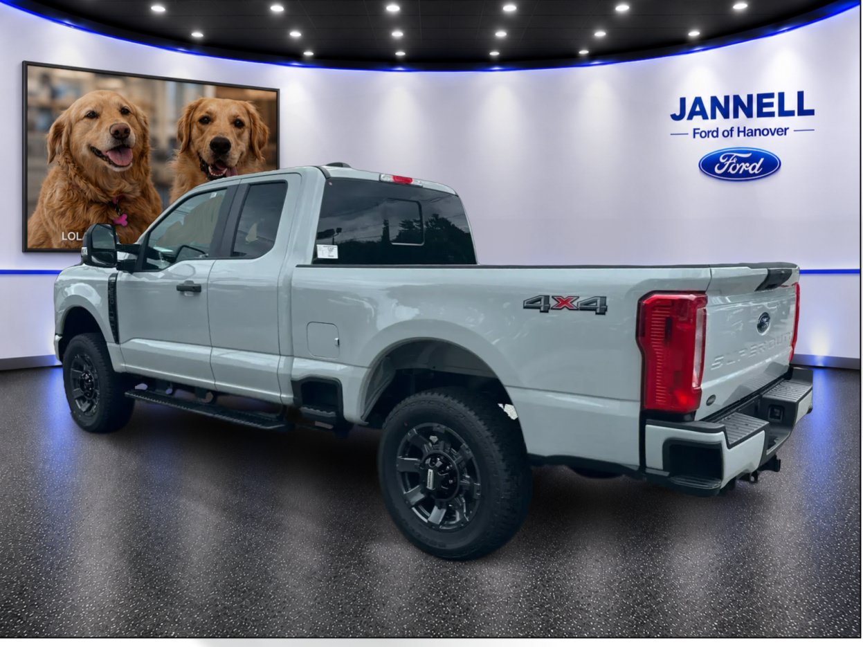 New 2026 Ford F250 XL w/ STX Appearance Package AWD/4WD image 8